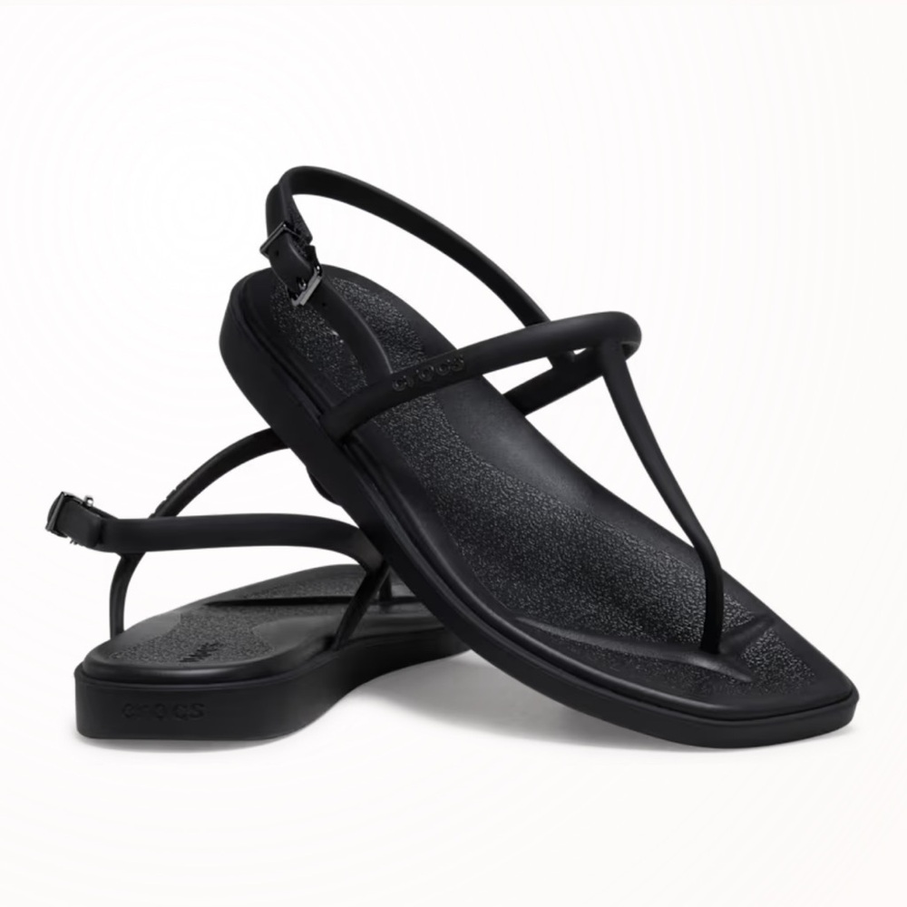 NWT Crocs women’s Miami thong flip